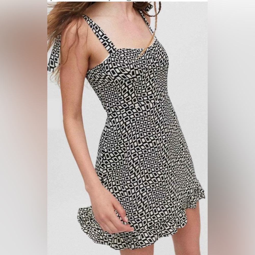 URBAN OUTFITTERS Jolene Linen Tie-shoulder Mini Dress In Black